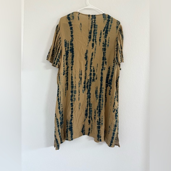 Maurices Bohemian Olive Tie Dye Flutter Sleeve Kimono - Picture 3 of 11
